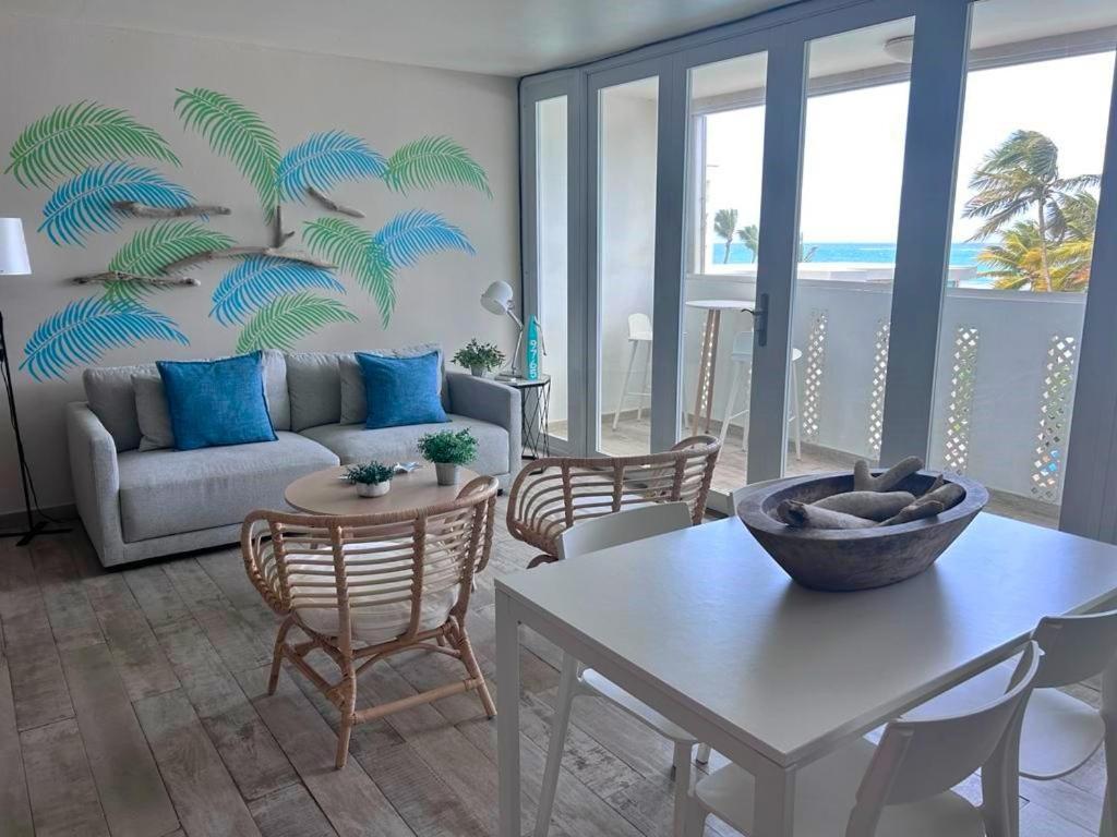 Kasa Brisa Marina Ocean View Balcony Beachfront Сан-Хуан Екстер'єр фото